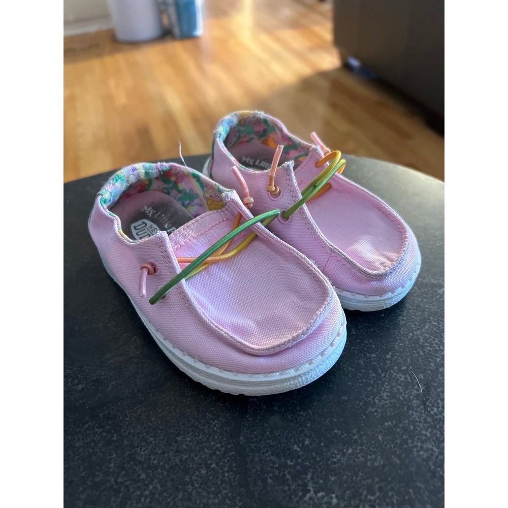 Hey dude Wendy toddler pink‎ shoes size 6